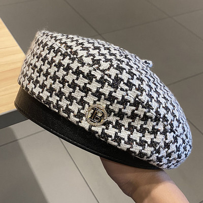 Γυναικείο μοντέρνο καπέλο τύπου μπερέ και πέτρες διακόσμησης