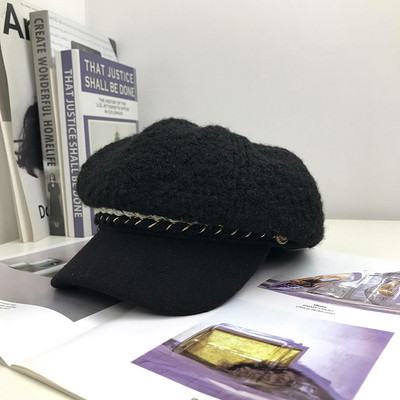 Γυναικείο καπέλο νέου μοντέλου με γείσο