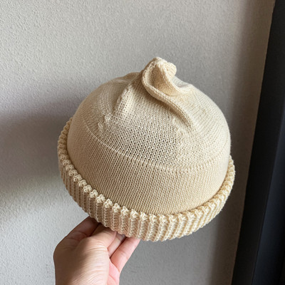 Γυναικείο χειμερινό καπέλο κλασικό μοντέλο