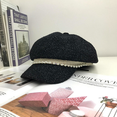 Modern női sapka típusú gyöngyös sapka