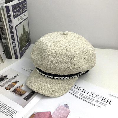 Modern női sapka típusú gyöngyös sapka