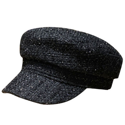 Női téli sapka napellenzővel