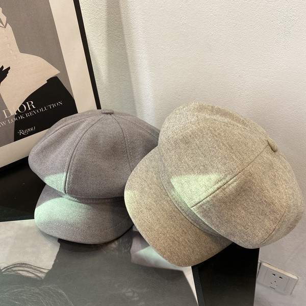 Modern női gyapjú barett típusú sapka