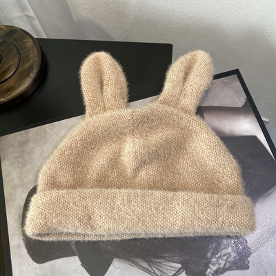 Γυναικείο πλεκτό καπέλο με 3D στοιχεία-αυτιά