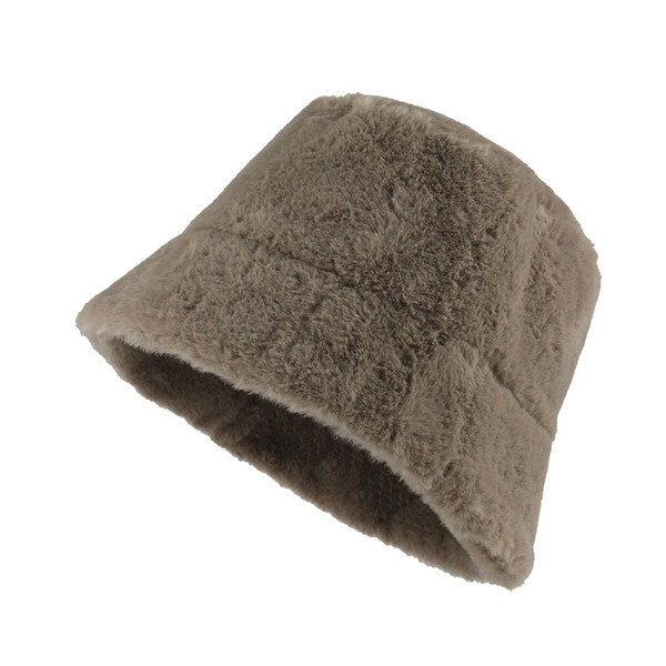 Ženska puhasta kapa za ribolov