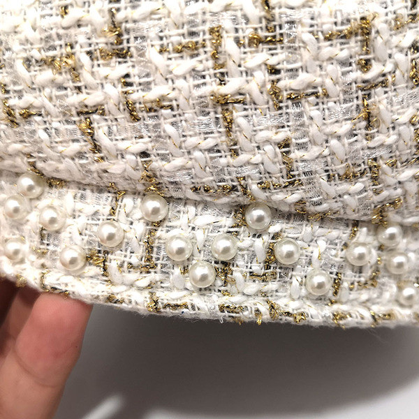 Alkalmi női gyapjúkalap gyöngyökkel