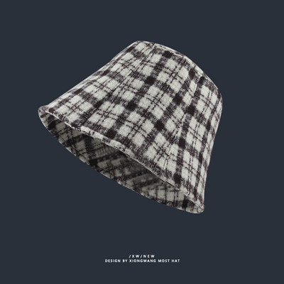 Gyapjú kockás sapka nőknek