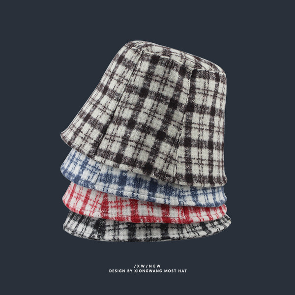 Gyapjú kockás sapka nőknek