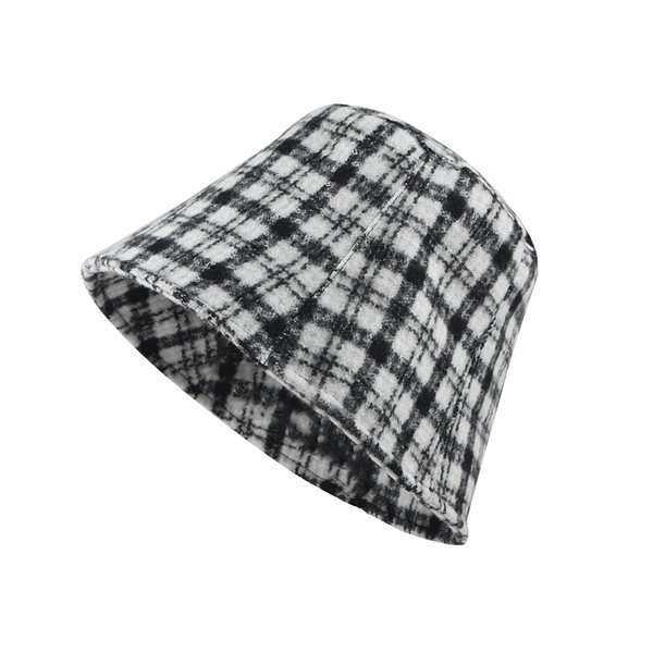 Gyapjú kockás sapka nőknek