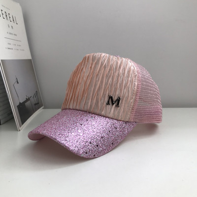 Új modell női sapka - napellenzővel és fém elemmel