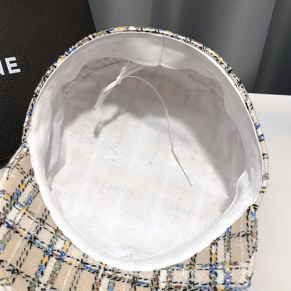 Alkalmi női sapka svájcisapka ellenzővel