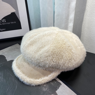 Μοντέρνα γυναικεία μπερέ