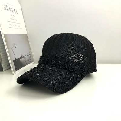 Új modell női sapka gyöngyökkel és csipkével