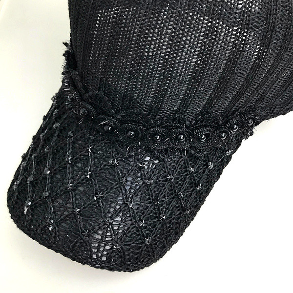 Új modell női sapka gyöngyökkel és csipkével