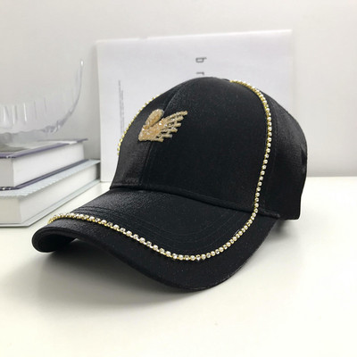 Új modell női sapka - kövekkel és napellenzővel