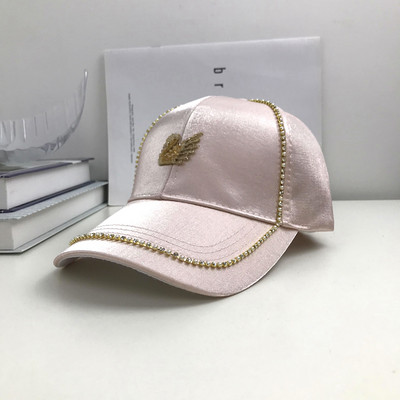 Új modell női sapka - kövekkel és napellenzővel