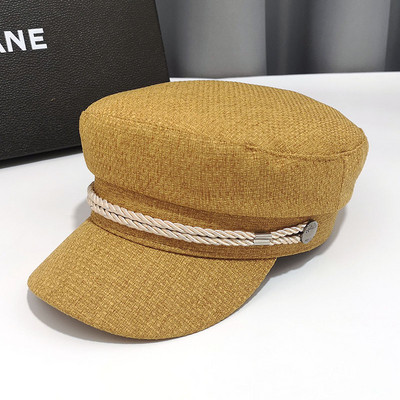 Stílusos női sapka napellenzővel, négy színben