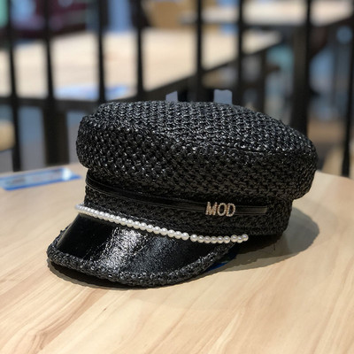 Γυναικείο μοντέρνο καπέλο με γείσο και πέρλες 