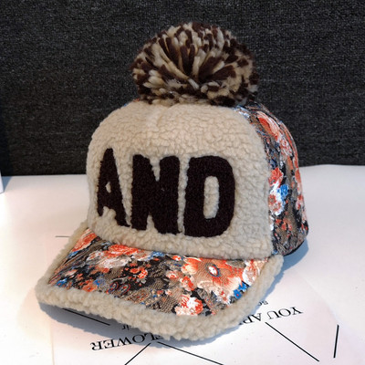 Νέο μοντέλο γυναικείο καπέλο με γείσο και μοτίβα λουλουδιών