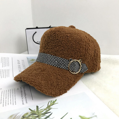 Hétköznapi női sapka télre alkalmas - többféle modell