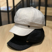 Női textil sapka napellenzővel