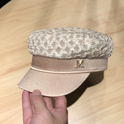 ΝΕΟ μοντέλο γυναικείο καπέλο με γείσο και μεταλλικό στοιχείο