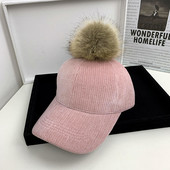 Új modell női téli sapka pehelypomponnal