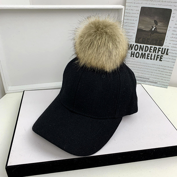 Új modell női gyapjú sapka - két modell