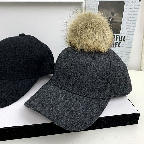 Új modell női gyapjú sapka - két modell