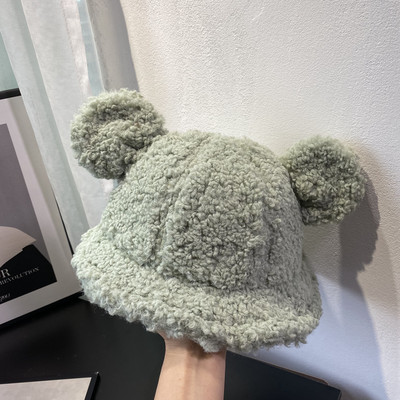 Καθημερινό γυναικείο καπέλο με τρισδιάστατα στοιχεία