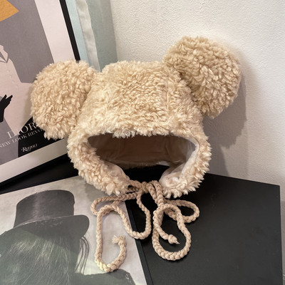 Γυναικείο καπέλο με κορδόνια και τρισδιάστατα στοιχεία