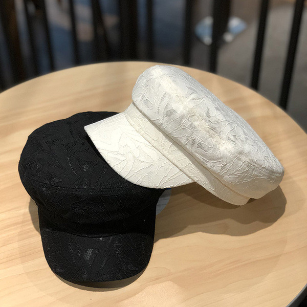 Női sapka típusú sapka napellenzővel