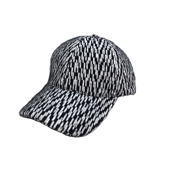 Új modell téli sapka tollal és napellenzővel nőknek