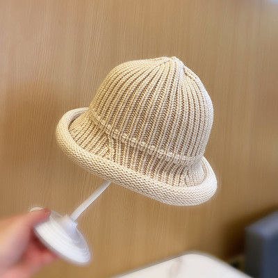 Alkalmi női kötött sapka - sima modell