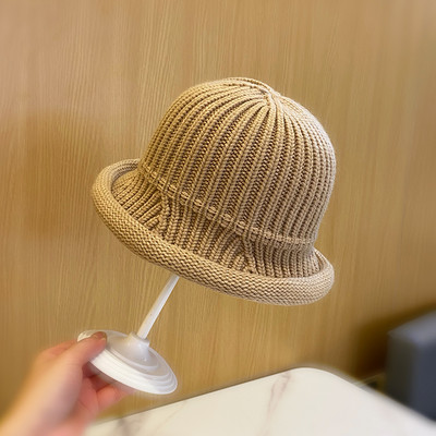 Alkalmi női kötött sapka - sima modell