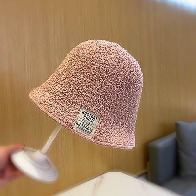 Hétköznapi női horgászsapka emblémával