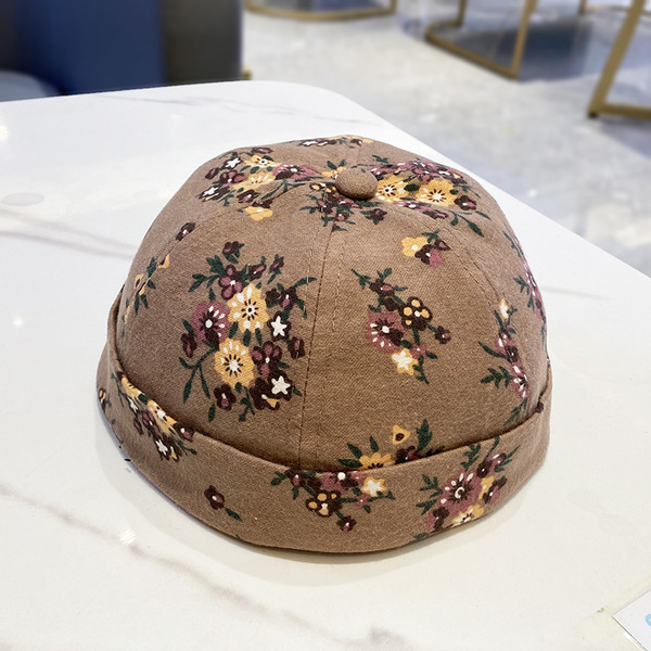 Új modell női sapka virágmintával, különböző színekben