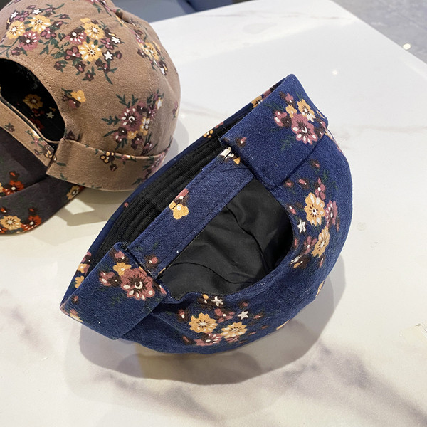 Új modell női sapka virágmintával, különböző színekben