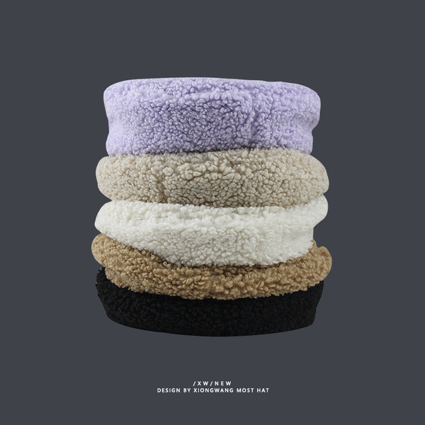 Beret típusú női pehelysapka