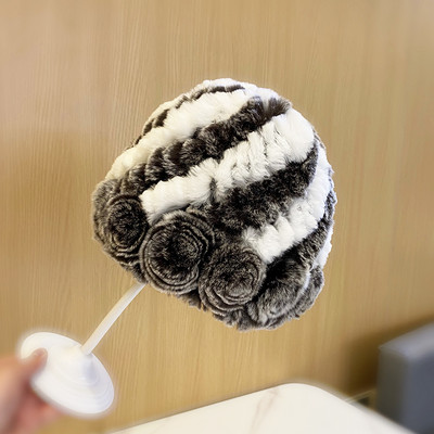 Κομψό γυναικείο καπέλο κατάλληλο για χειμώνα