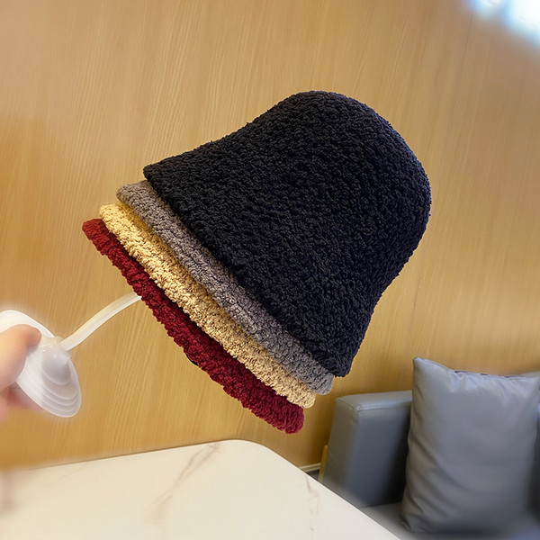 Női horgászsapka több színben - letisztult modell