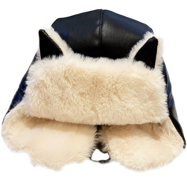 Alkalmi női sapka pehely és 3D elemmel