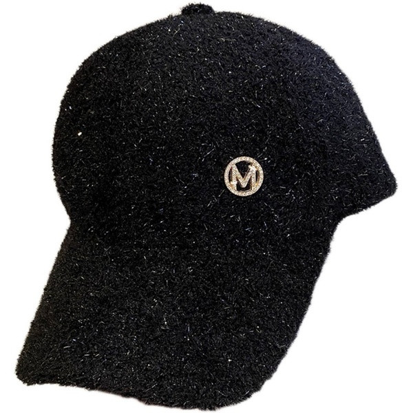 Női alkalmi sapka fém díszítéssel