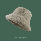 Uniszex pehelykalap típusú horgászat