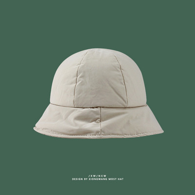 Φθινόπωρινό γυναικείο καπέλο