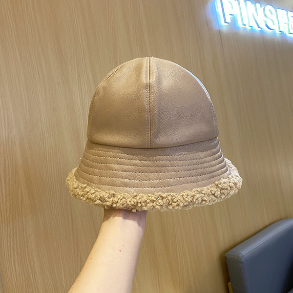 Alkalmi női sapka két arccal több színben