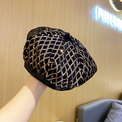 Női alkalmi sapka flitterekkel, több színben