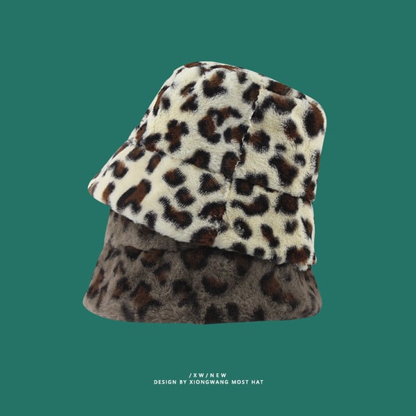 Őszi-téli pehelysapka állatmintával