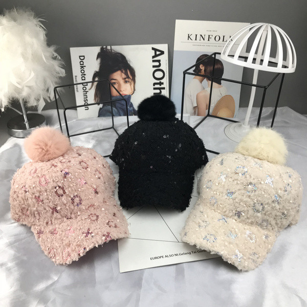Új modell női őszi-téli kalap flitterekkel
