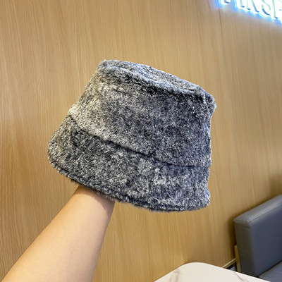 Női pehelysapka több színben télre is alkalmas